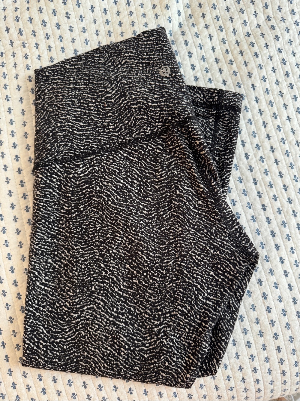 lululemon athletica Black & White 3/4 Leggings
